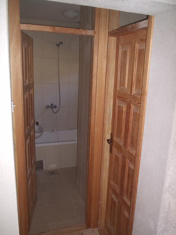 Guest House Tara Canyon Pljevlja Rum bild