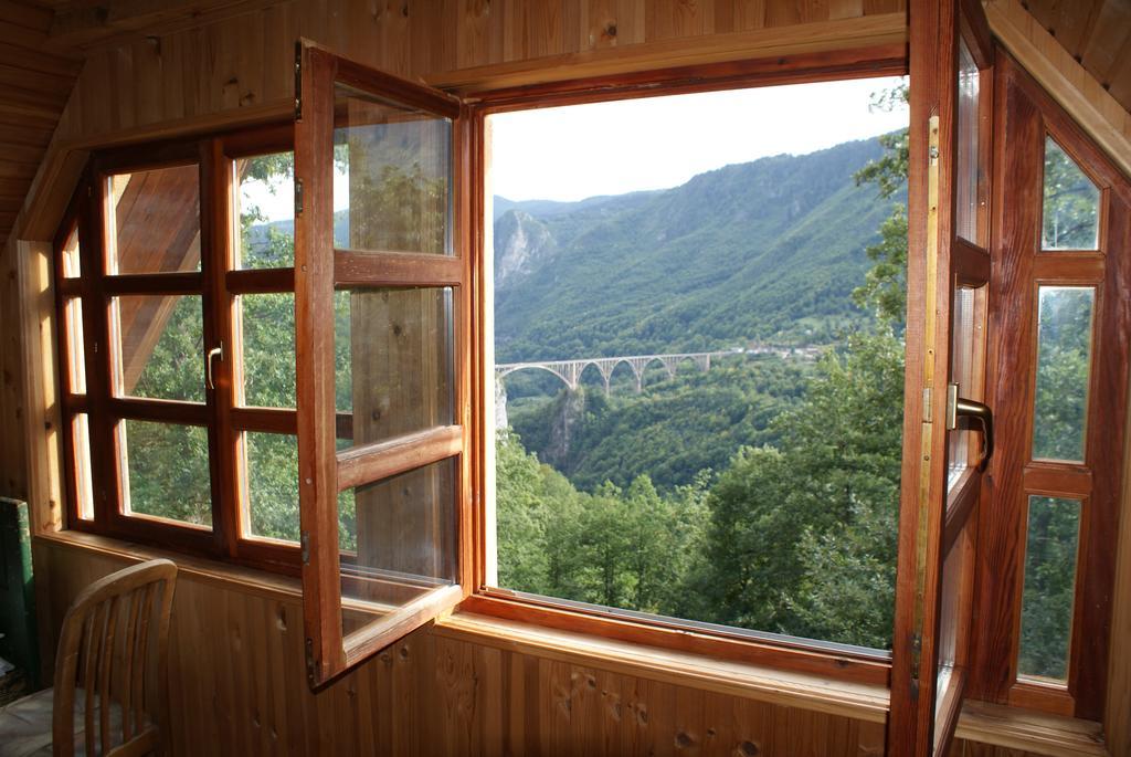 Guest House Tara Canyon Pljevlja Exteriör bild